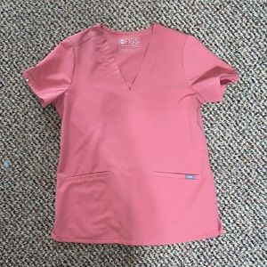 FIGS pink top size small